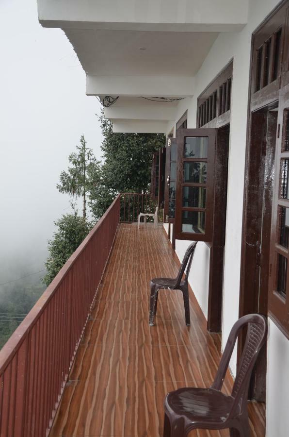 Peaceful Retreat Home Stay, ダルハウジ エクステリア 写真